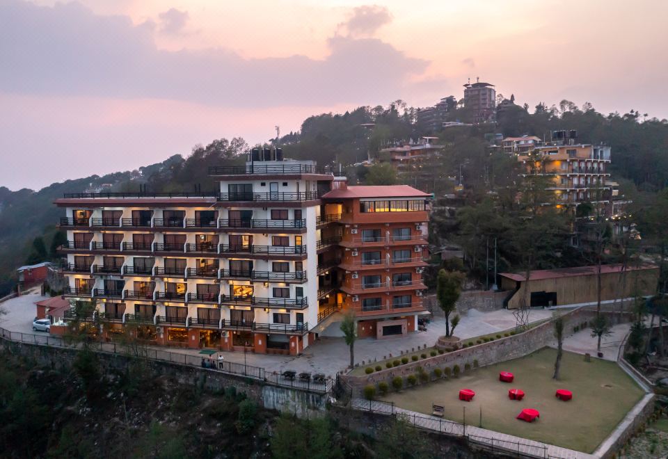hotel overview picture