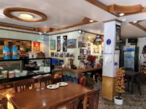 Mom Shie's Apartelle La Union Hotels in Caba