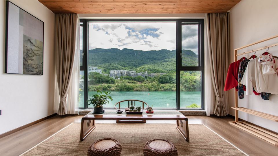 TingChan Hotel