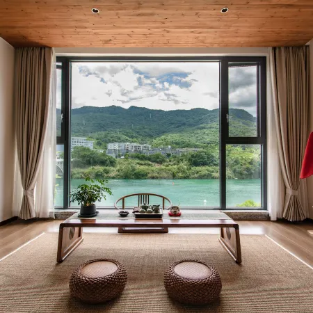 TingChan Hotel