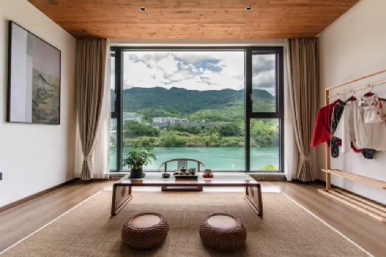 TingChan Hotel  호텔