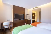Qinglong Chunshantu Hotel - parking