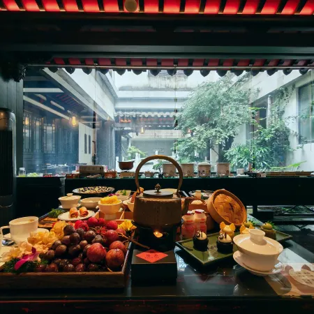 Sanfang Qixiang Shuxiang Wenru Hotel