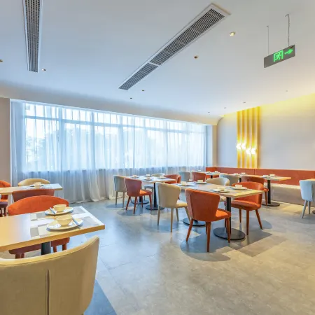 Jinjiang Inn (Fuping Millennium Dragon Furniture City Branch)