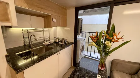 Era Apartment Nguyen Trai Отели рядом с достопримечательностью «Hanoi University»