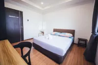 Serene Heights by Evernent Hotels in Miri