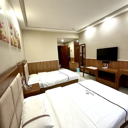 yicheng shangwu  Hotel
