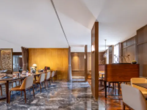 Harbin Junyi Hotel (Central Street Railway Station) Hotels in Harbin