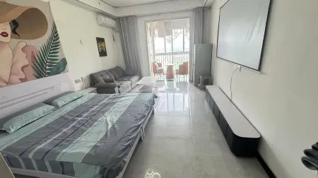 Yuexin Homestay Отели в г. Лонин