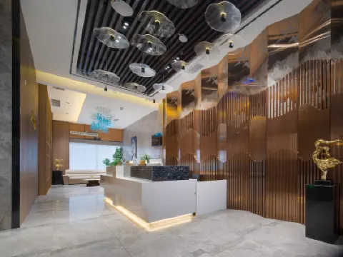 Yizhou Ruijin Hotel (Guanshanhu Park, Guanshanxi Road Subway Station Store) Hotels near Guanshanhu Park