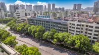 City Comfort Inn Hotel (Shaoyang Central Hospital High-Speed Railway Station)