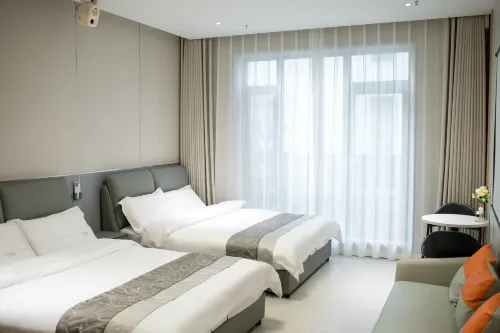 Yanji Chengguang Hotel (Wanda Plaza)