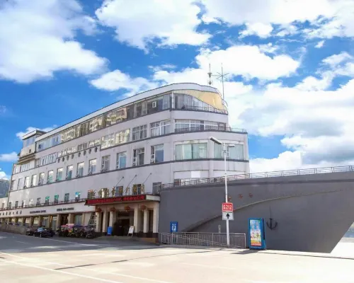 Cangxi Century Haut Hotel Hotels in Cangxi