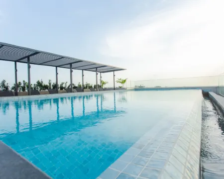 アクラ ラグジュアリーアパートメンツ アット ザ レノックス アクラのホテル