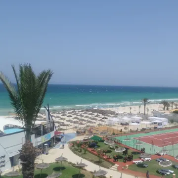 Hotel Marabout - Families and Couples Only