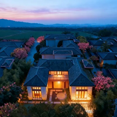 Xiangteng Ubud Garden Villa Hotels near Shanghai Genbao Football Base - Outdoor Football Stadium