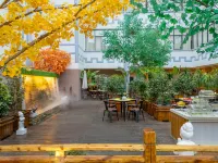 Fangting Holiday Hotel Hotel a Jinggu