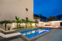 Kuriki Ichigo · FAIRYLAND Stream and Rice Field Designer Pool Accommodation - Infinity Pools