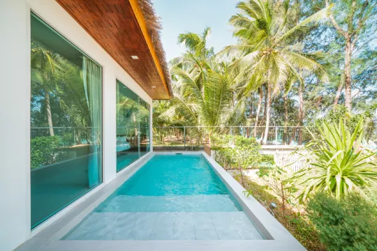 แกรนด์ดีลักซ์พูลวิลล่าริมชายหาด