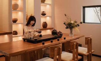 Shangri-La Xivei Munye • Resort Garden Homestay (Dukezong Ancient City)