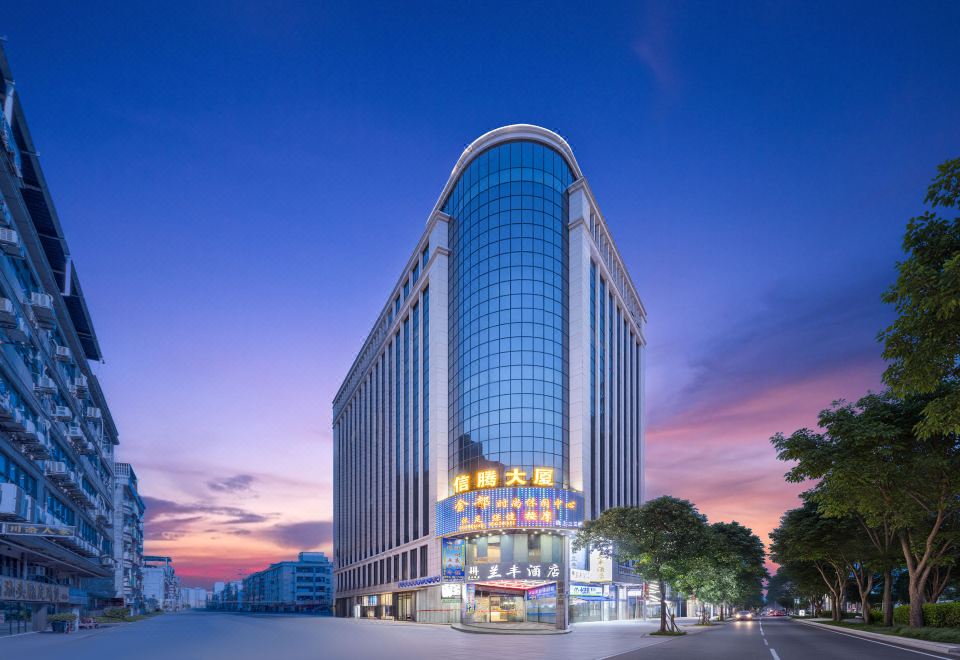 hotel overview picture