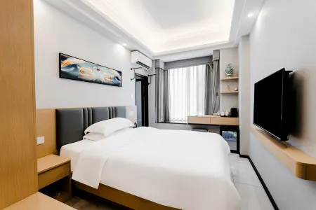 Longchuan Yibao Apartment Hotel Отели рядом с достопримечательностью «Shuikeng»