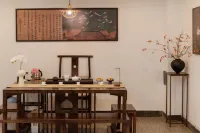 Luguhu Poju Inn Hotels in Yanyuan
