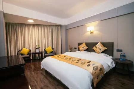 XINHUA HOTLE Отели рядом с достопримечательностью «Shigu Academy»