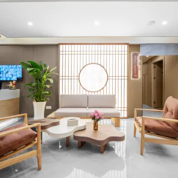 Qilan X Hotel (Hangzhou Xihu Huanglong Sports Centre) โรงแรมใกล้สะพานเซียนหนิง