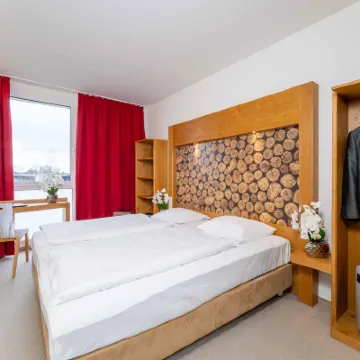 PLAZA INN Dachau - München Hotels in der Nähe von MTU Maschinenfabrik München