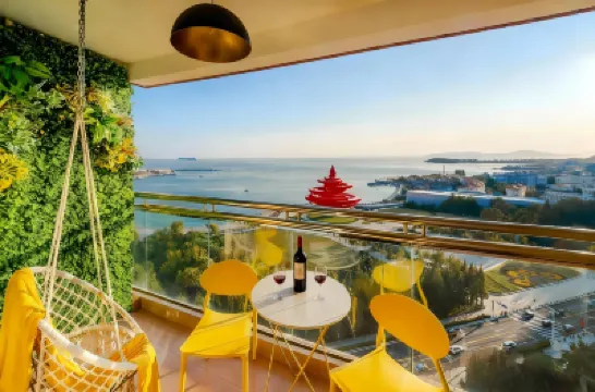 Jinhua house Sea View B & B (Qingdao May 4th Square store) Hotel di 