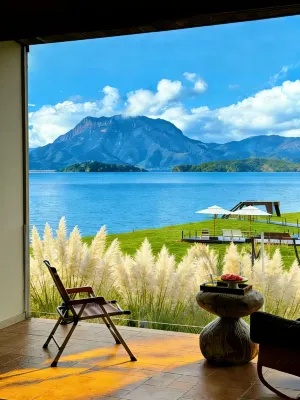 Lugu Zen Views · Enci Retreat (Daluoshui Village)