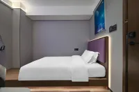 和光·ALIENSPACE外星人電競飯店（杭州河坊街婺江路地鐵站店） - 電競