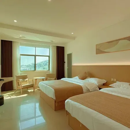 Shenzhen Lulv Chinese Inn (Xichong Beach) Отели рядом с достопримечательностью «Кичонг Бич»