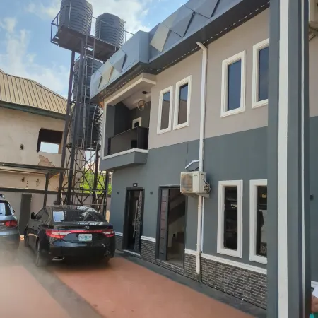 517 VIP Suites and Apartments