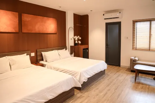 Chingu Boutique Home 2