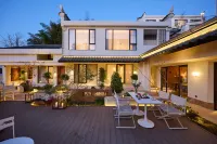 Floral Hotel·Puyu Valley | Pilgrim Hotel (Roushen Baodian Branch)