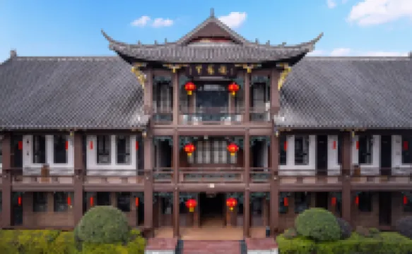 眉山賓館（三蘇祠店） 鄰近眉山三蘇祠博物館的酒店