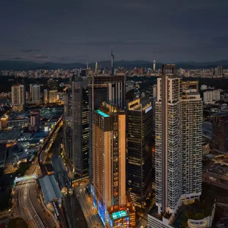 Amari Kuala Lumpur Отели рядом с достопримечательностью «Пантай Далам»