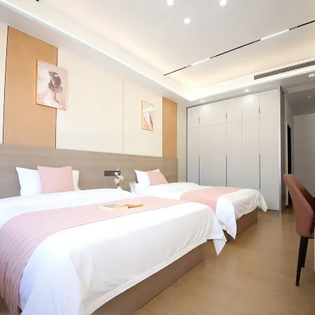 Wuman Shanye Homestay (Sanqingshan Gangshou Cableway)