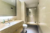 City Comfort Inn Hotel (Longzhou Zhongshan Park Zhonghua City)