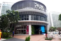 Azure Staycation Near NAIA Airport - 1BR Pool View - Barer