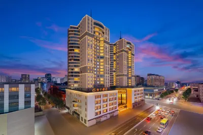 Orange Dandong Railway StationYalujiang Hotel Hotels in Five Dragon