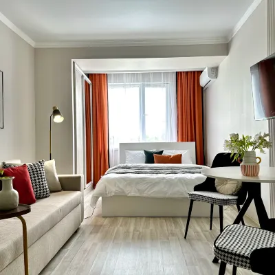 DANDY apartment with Mountain View in downtown Almaty Hotels in der Nähe von Nikolaus-Kathedrale