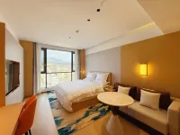 Huifeng Hotel
