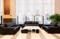 Haining Holiday International Hotel - 3-Star