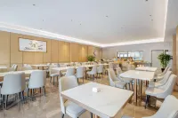 Urba S Hotel (Karamay High-Speed Railway Station Branch) - breakfast