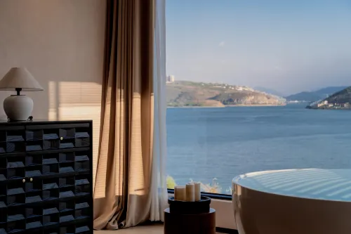 Dali Mianhai · Shijiuzhou Seaview Homestay (Ideal Bang Branch)