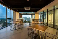 LW Suite @ Canvas Soho Wi-Fi Netflix