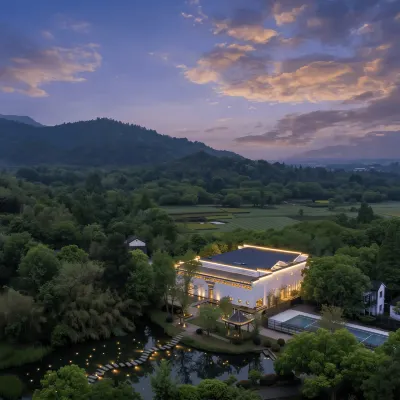 Anji Suiyuan Life · Vihara Retreat Hotel di 